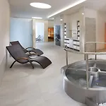 Hotel Francis Palace