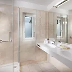 Francis Palace 4*