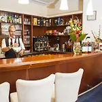 Francis Palace 4*