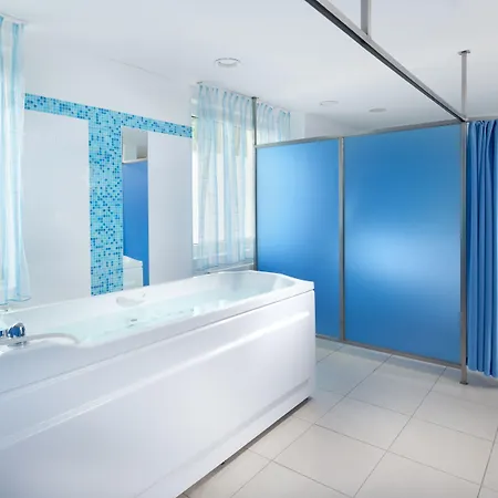 Francis Palace Hotel 4*