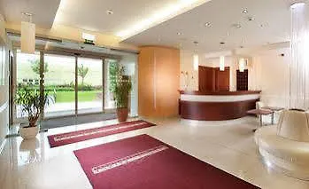 Francis Palace Hotel