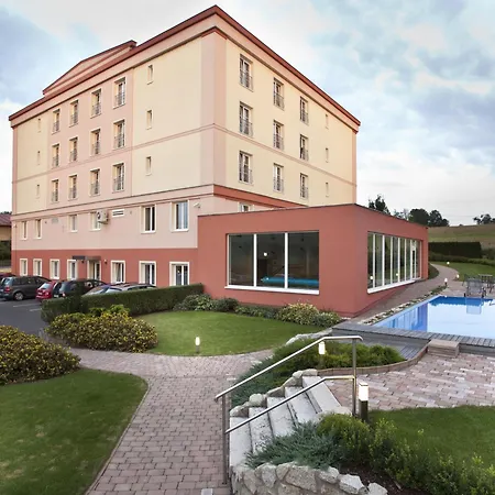 Francis Palace Hotel