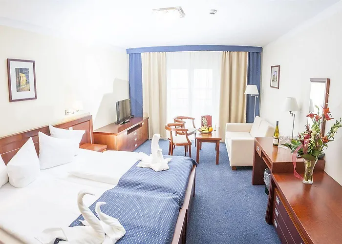 מלון Francis Palace